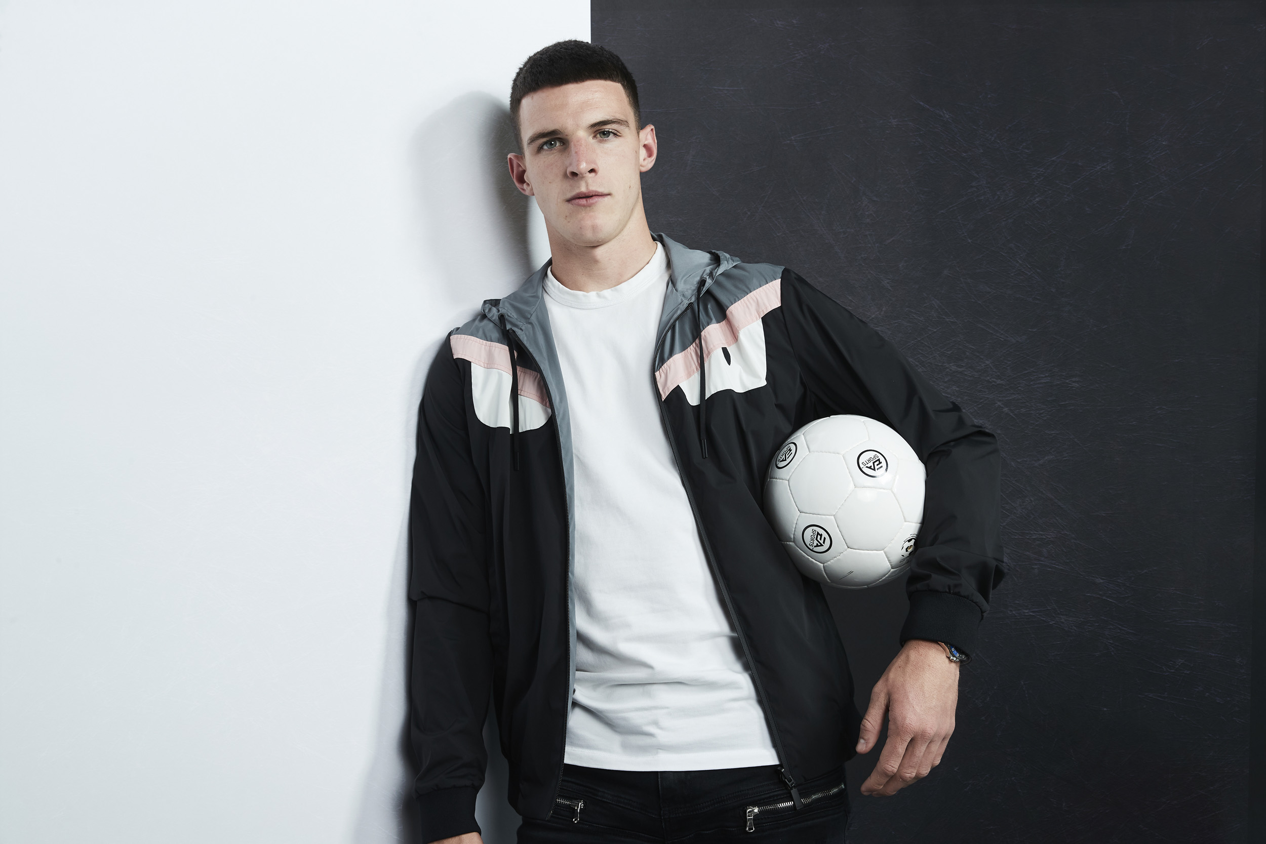 Declan Rice West Ham Global Launch Photoshoot Portriat © Mark Robinson Photographer EA Sports Fifa20