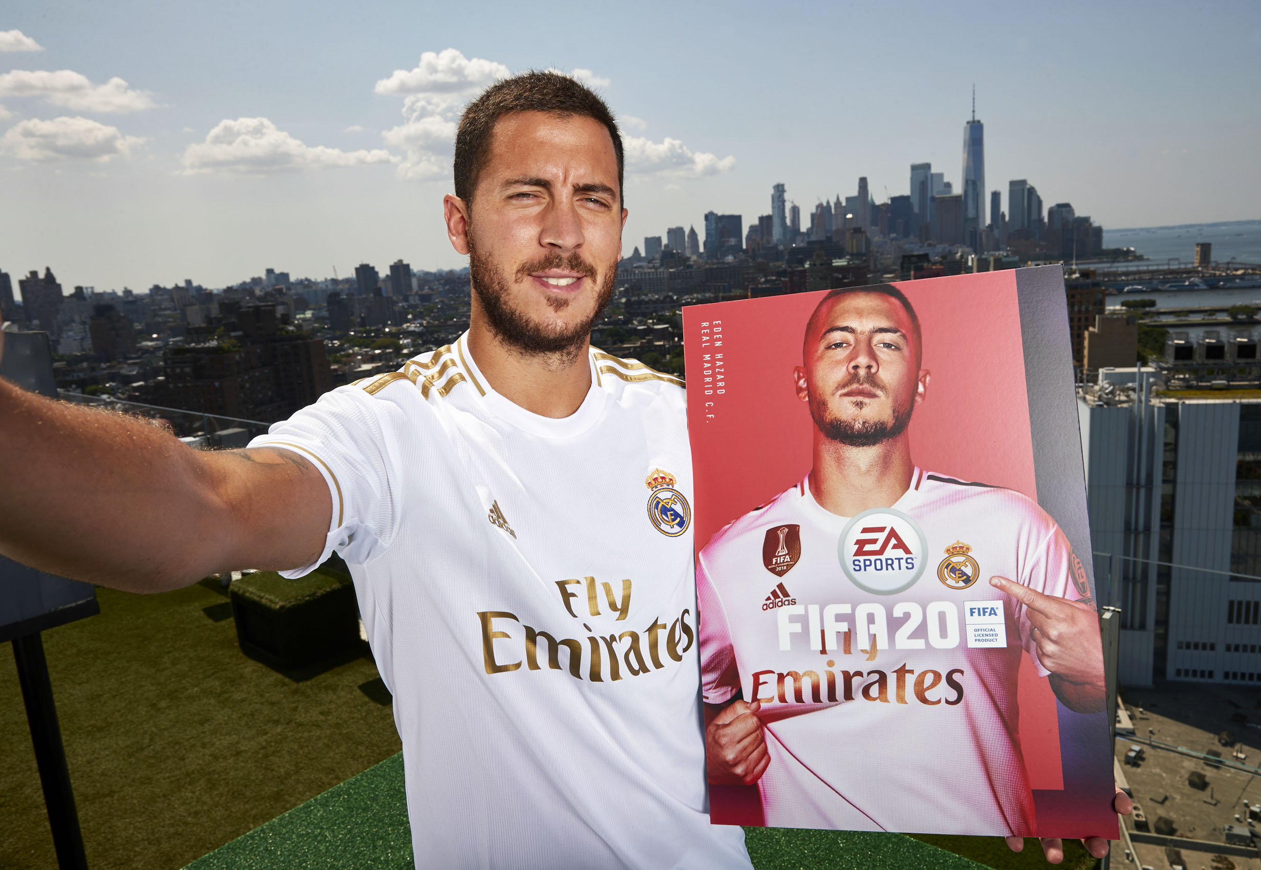 Eden Hazard New York Skyline Rooftop Real Madrid Cover Reveal © Mark Robinson Photographer EA Sports Fifa20