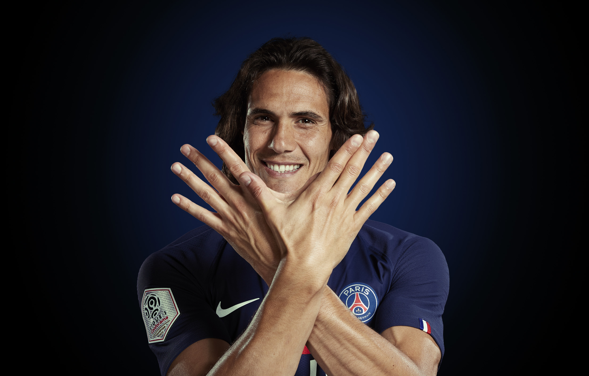 Edinson Cavani Photoshoot Portrait  Paris St Germain © Mark Robinson Photographer EA Sports Volta Fifa20
