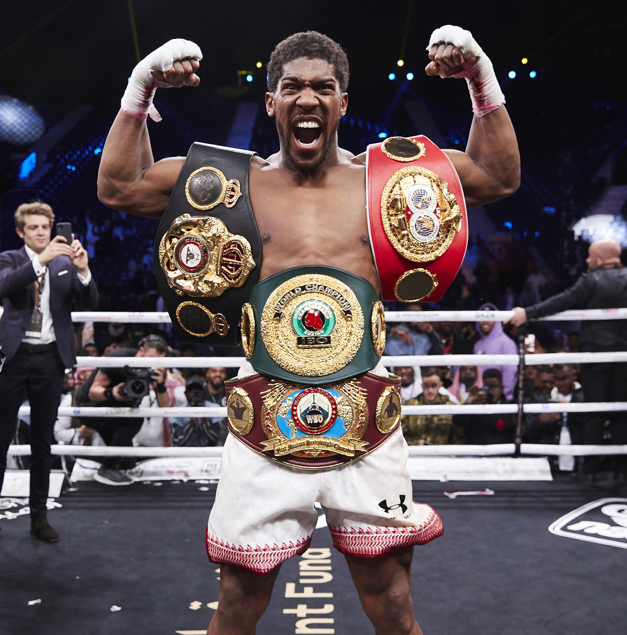 Anthony Joshua All The Belts Roar Saudi Arabia Rematch Andy Ruiz Jr © Mark Robinson Photographer Matchrrom Boxing 2019.